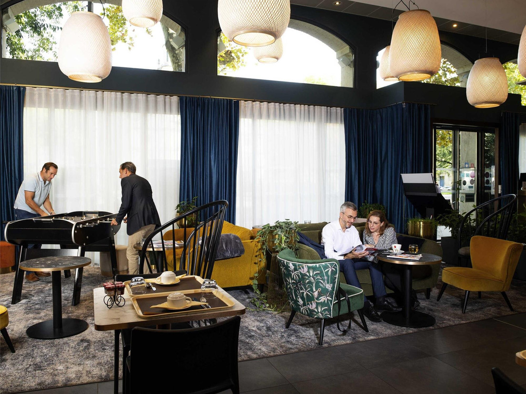 里昂康福伦斯酒店主图