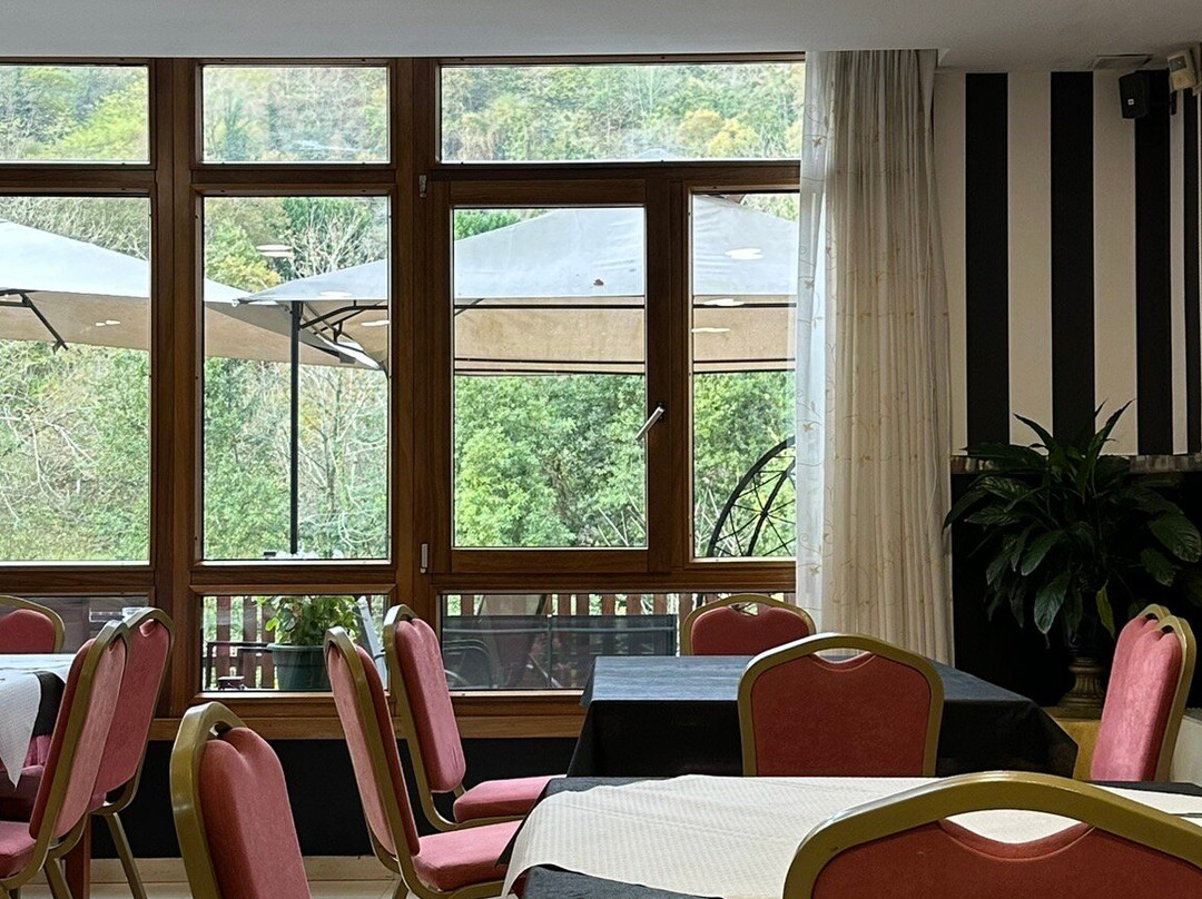 Hotel Ciudad de Cangas de Onis主图