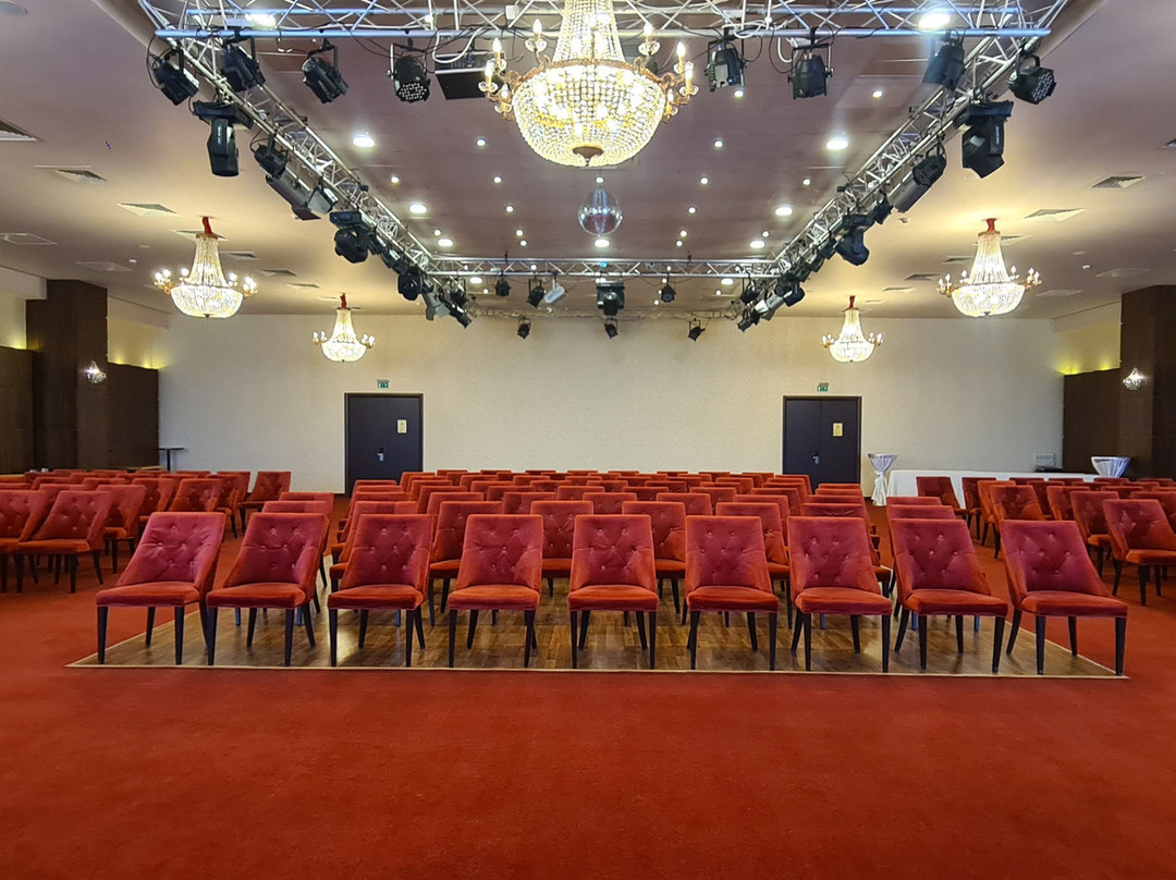 RIN机场酒店主图