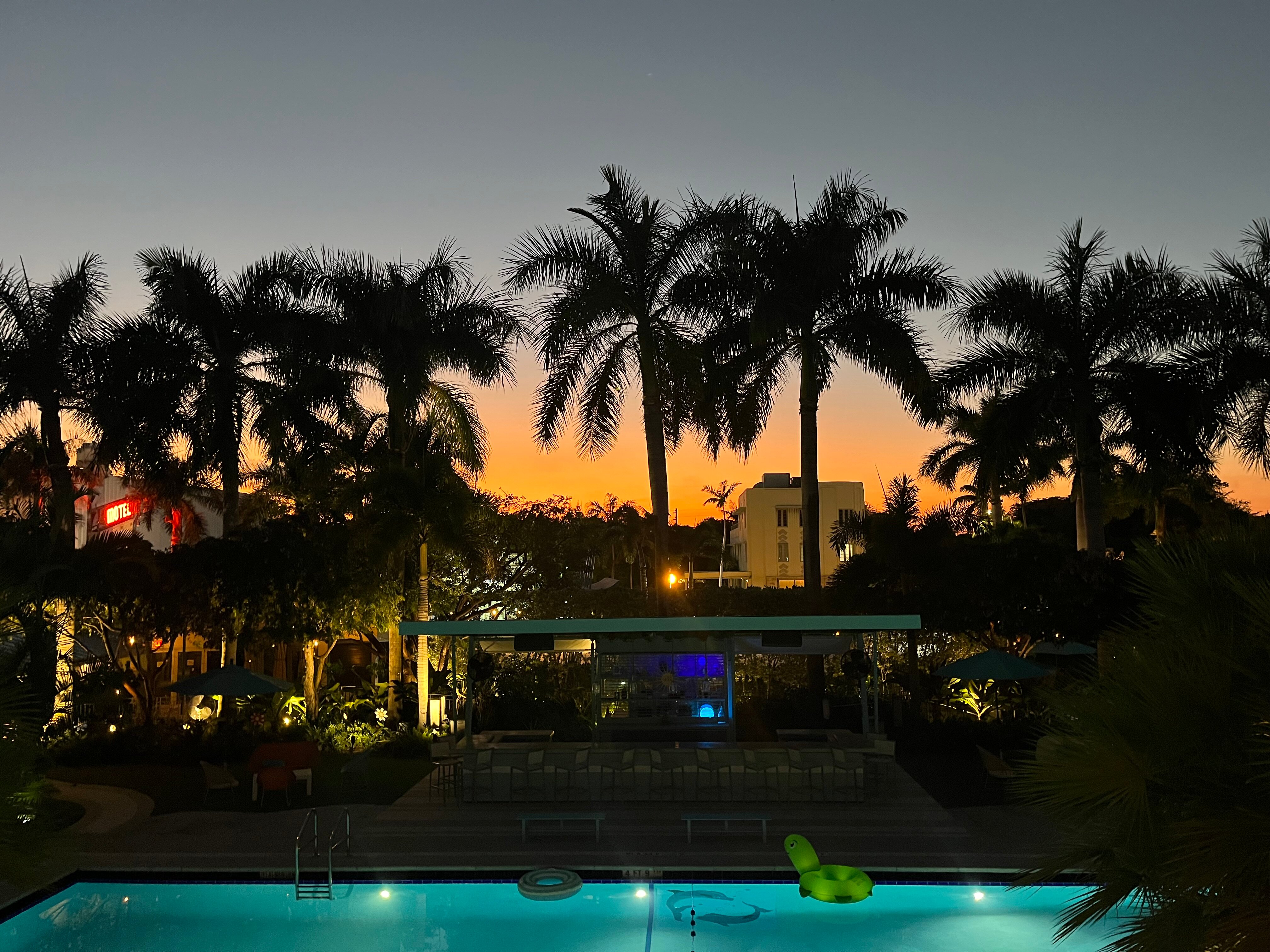 流浪者酒店-泳池