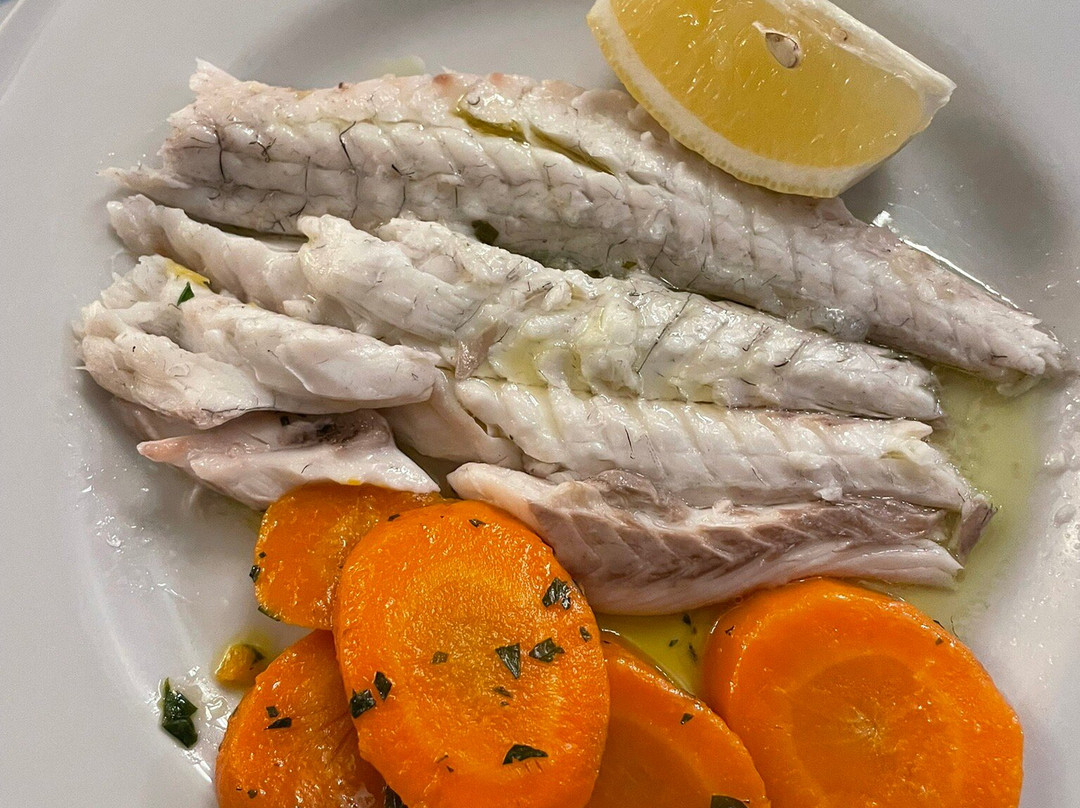 阿杜亚丽晶娜萨巴康体美容酒店主图