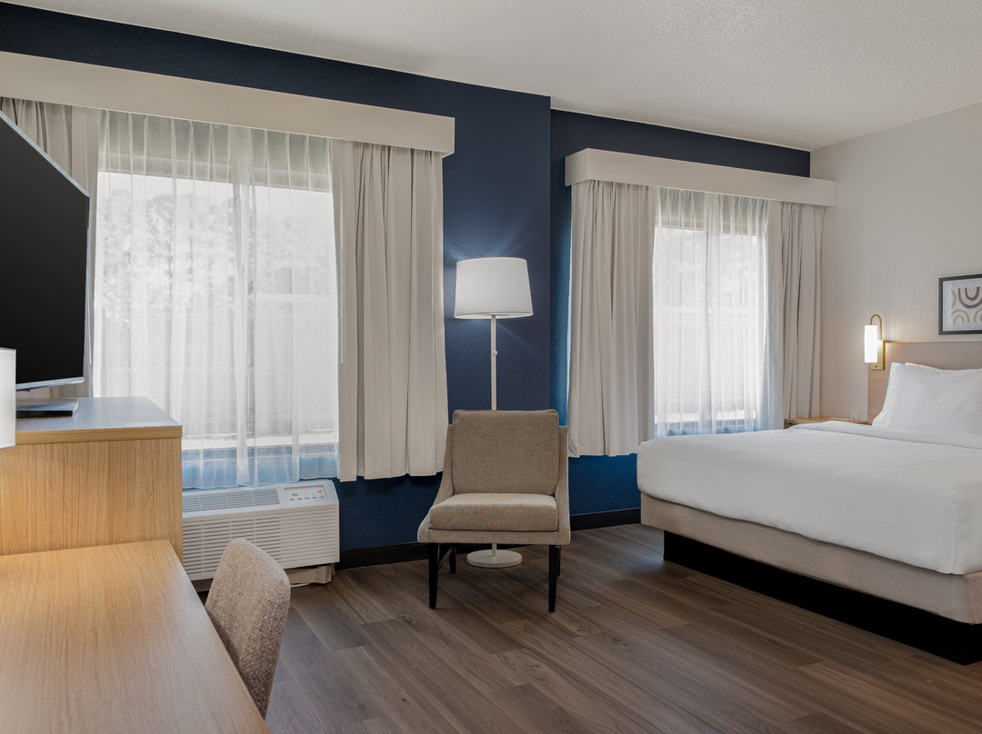 Rocky Point酒店住宿-Spark by Hilton Wilmington