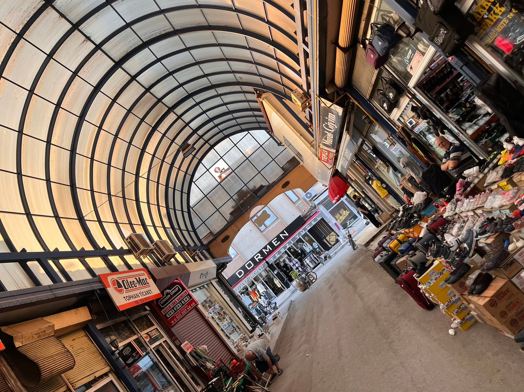 Yemeniciler Çarşısı-Yalvac必去景点