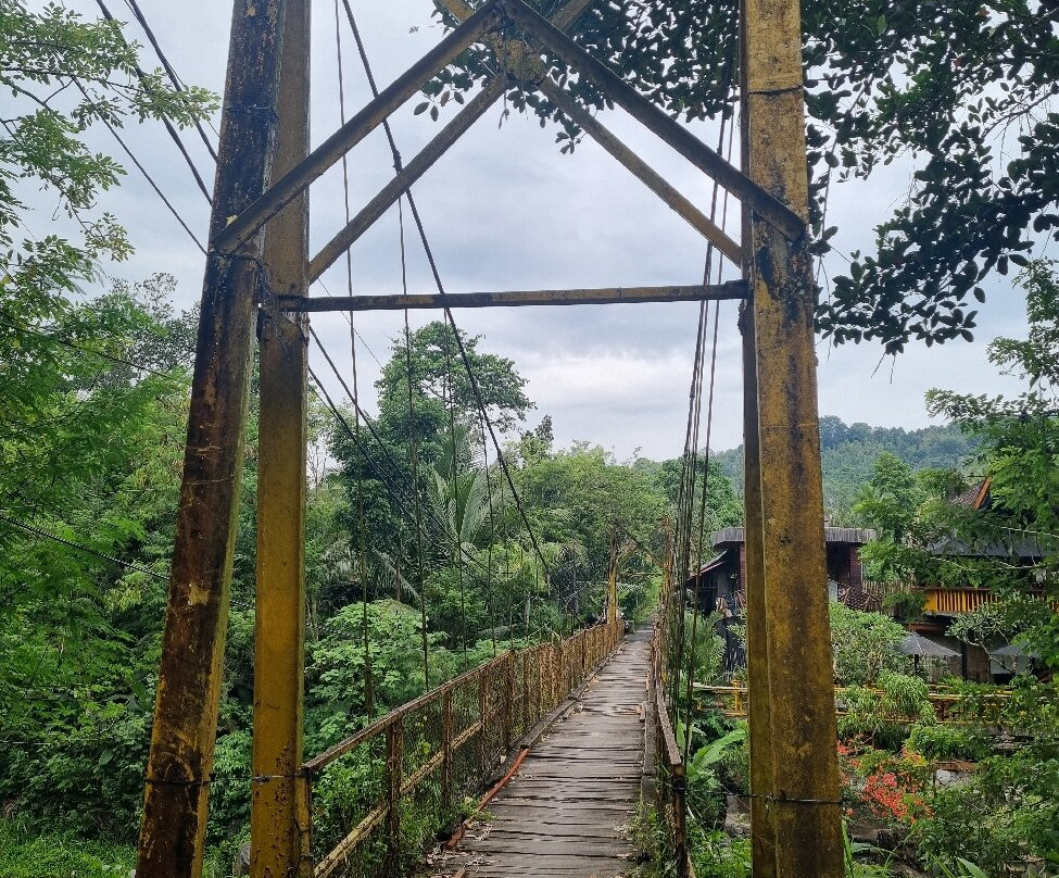 Yellow Bridge Tukad Yeh Unda-席德门必去景点