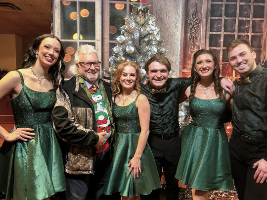 Christmas In The Dells Dinner Show-威斯康星峡谷必去景点