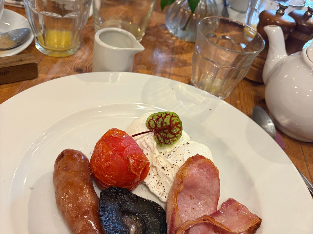 The Kingham Plough主图