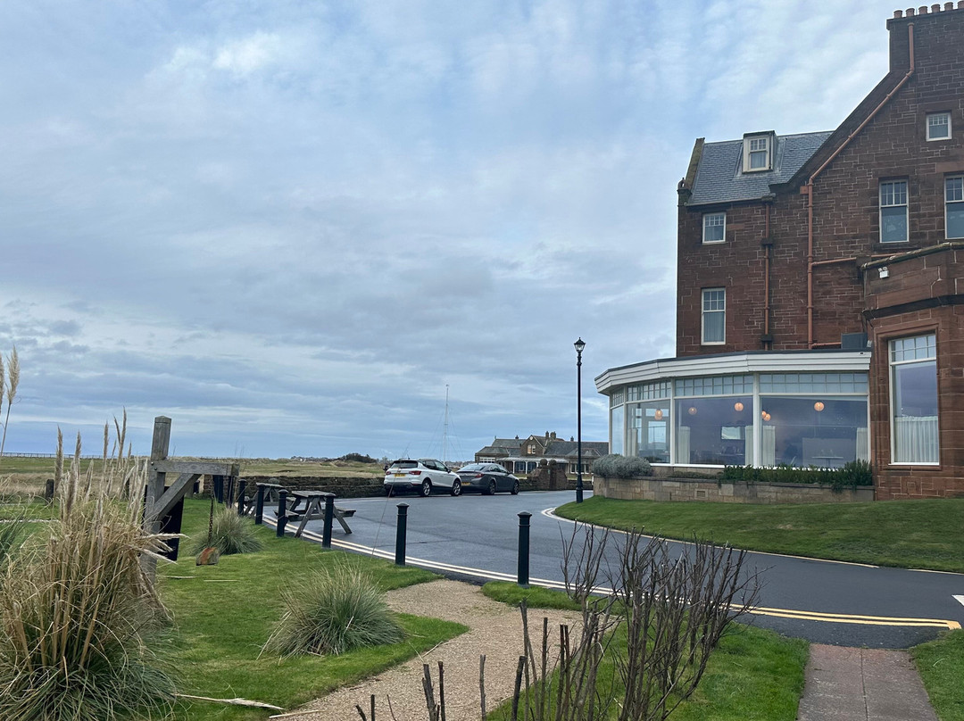 巴瑟罗航海酒店主图