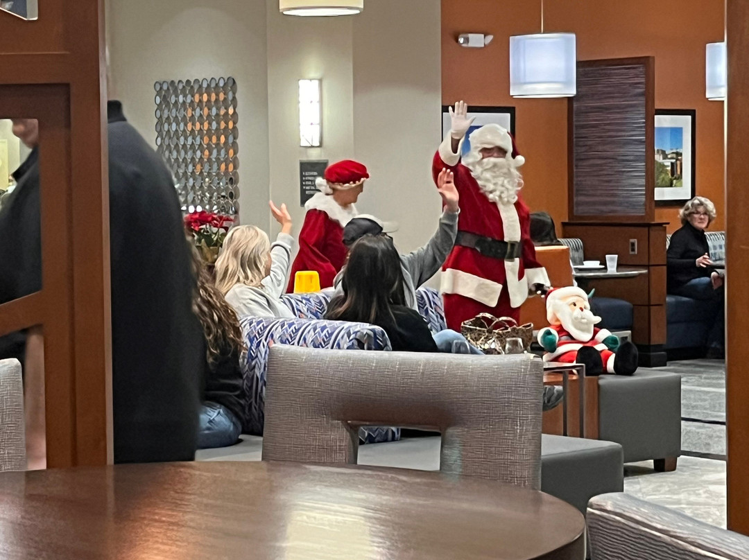 Drury Inn & Suites Iowa City Coralville主图