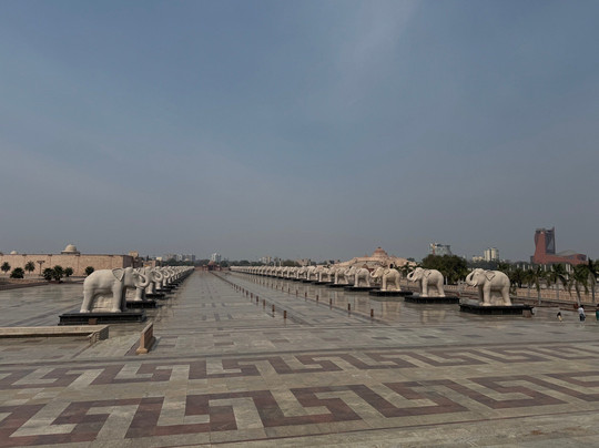 Dr. Babasaheb Ambedkar Memorial Park-拉克瑙必去景点