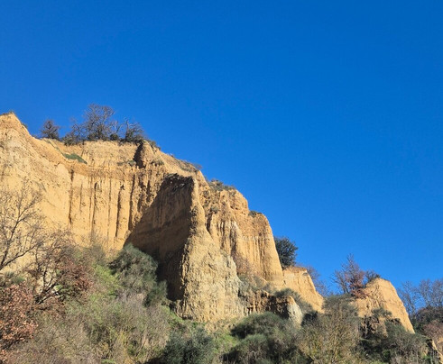 Balze del Valdarno-雷杰洛必去景点