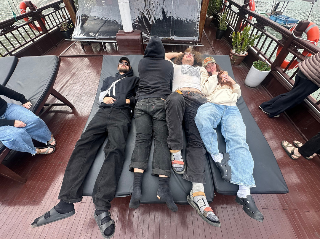 Cat Ba Ocean Cruises-下龙湾必去景点