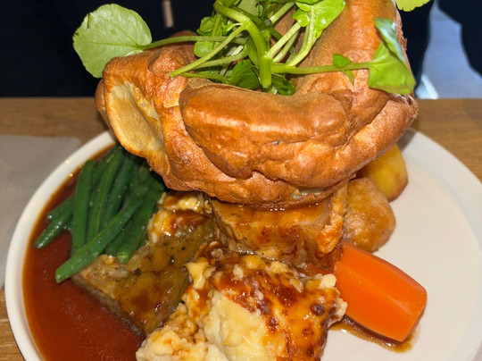 The Brown Horse Inn主图