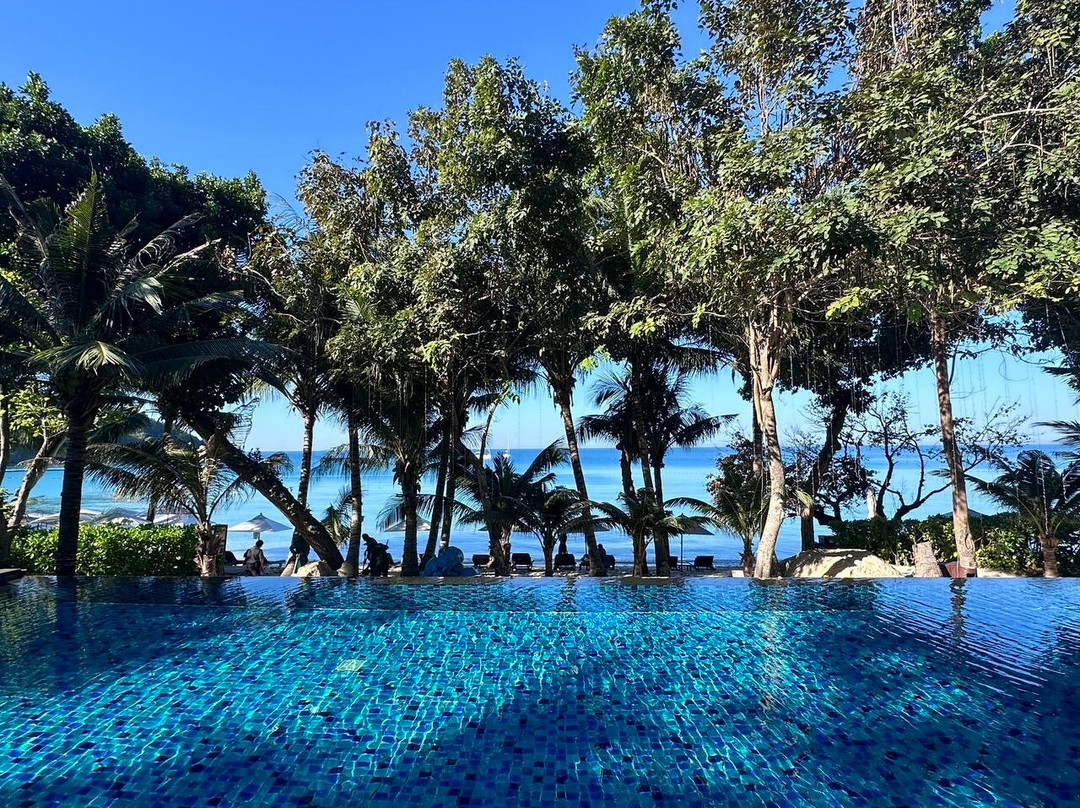 奥普劳度假村主图