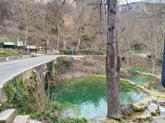 Cascada de Orbaneja-Orbaneja del Castillo必去景点