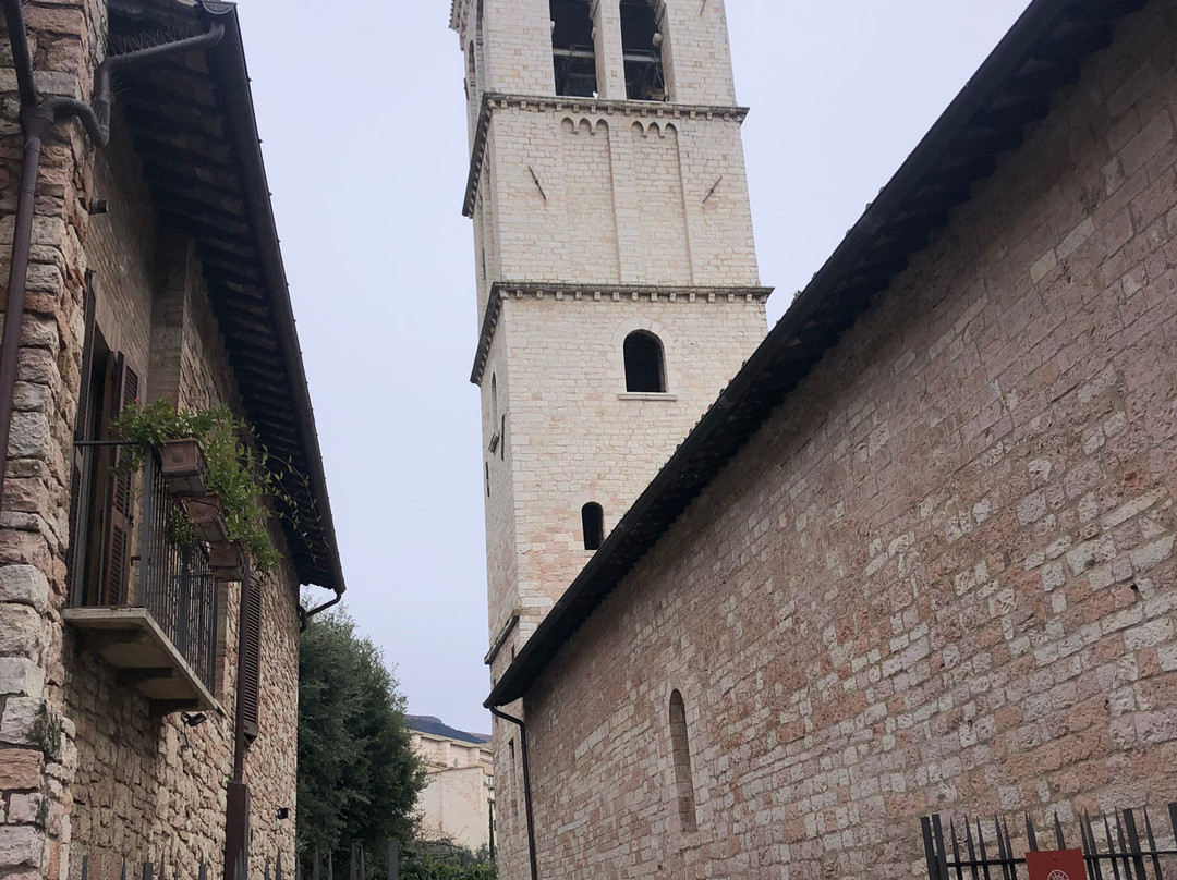 Parrocchia Santa Maria Maggiore - Frati Cappuccini Assisi-阿西西必去景点
