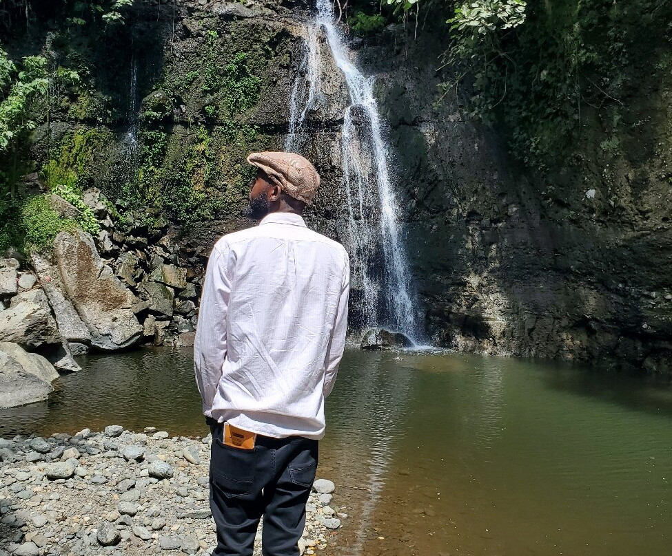 Mangalia Waterfalls-阿鲁沙必去景点