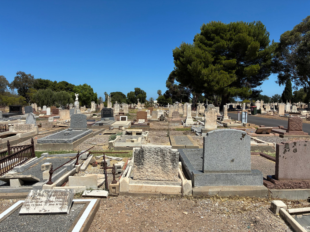 West Terrace Cemetery-阿德莱德必去景点
