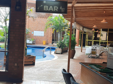 圣法米勒酒店主图