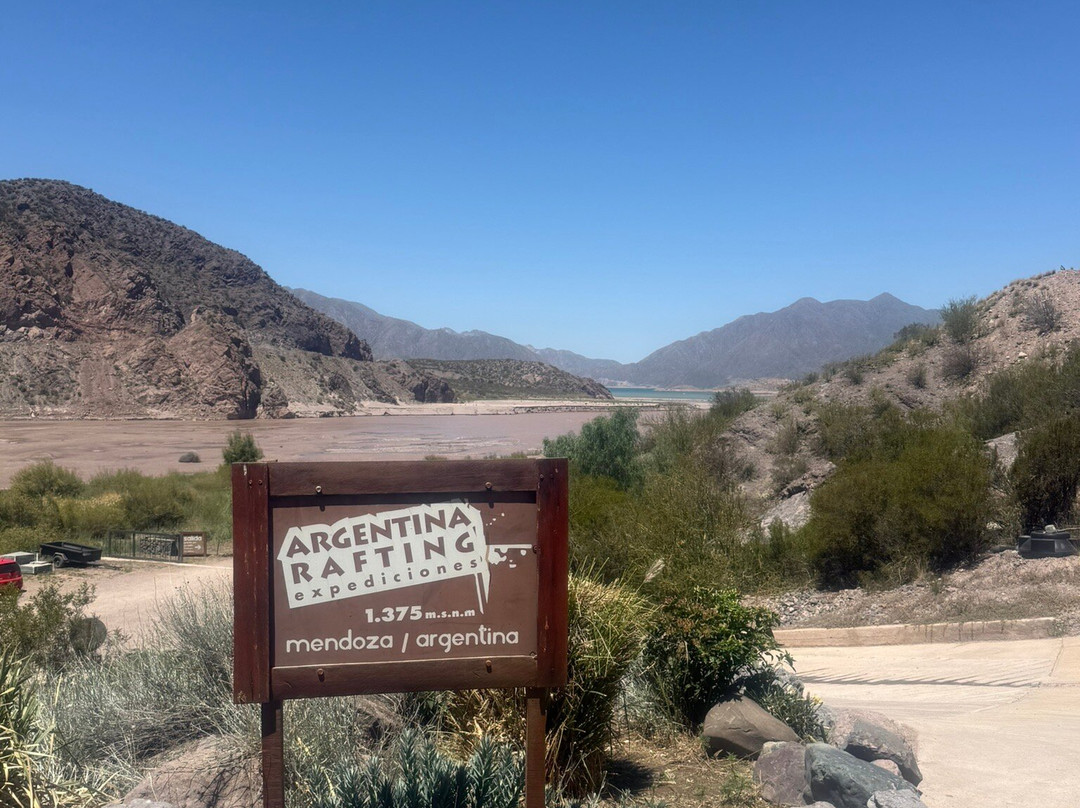 Argentina Rafting Expeditions-门多萨必去景点