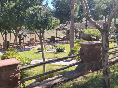 切斯马穆施萨卡酒店主图