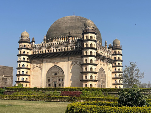 Gol Gumbaz