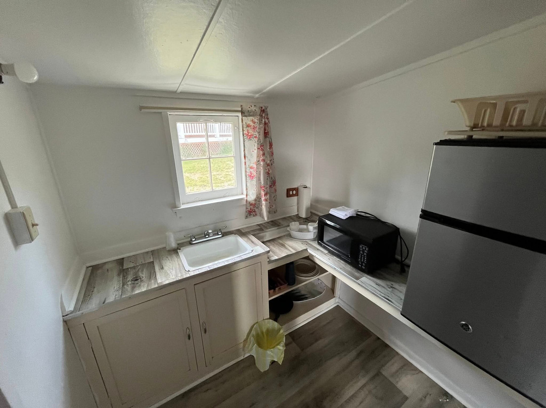 Two Medicine  INN And Resort主图