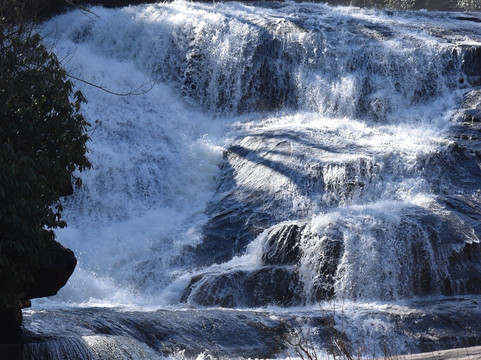 Triple Falls Trail-亨德森维尔必去景点