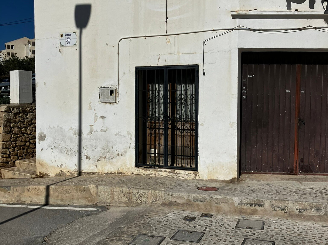 Antic arc d'accés al casc antic-阿尔特阿必去景点