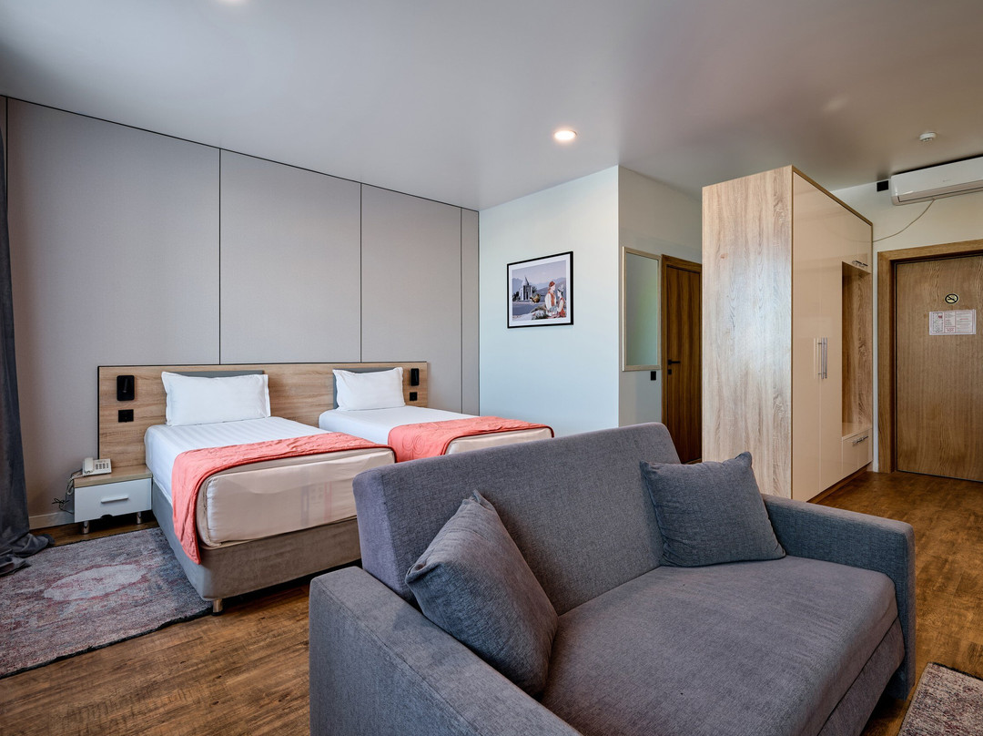 艾莎比比酒店和水疗中心主图