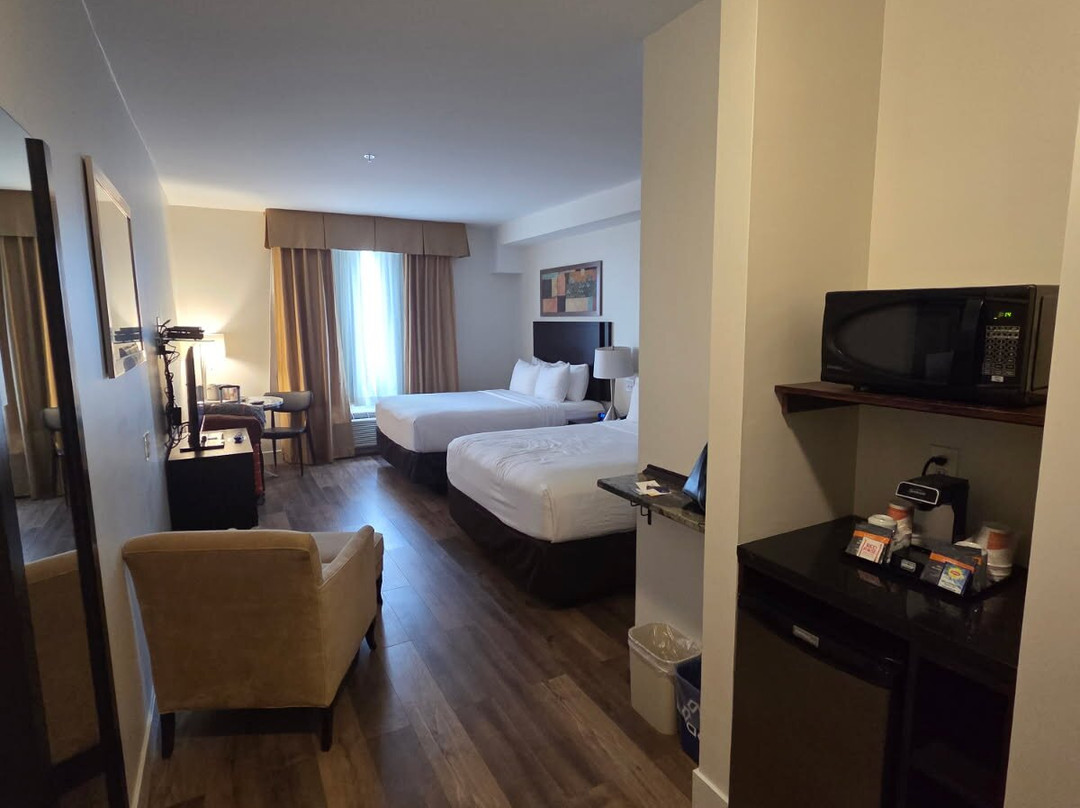 舒适酒店-拜耳湖主图