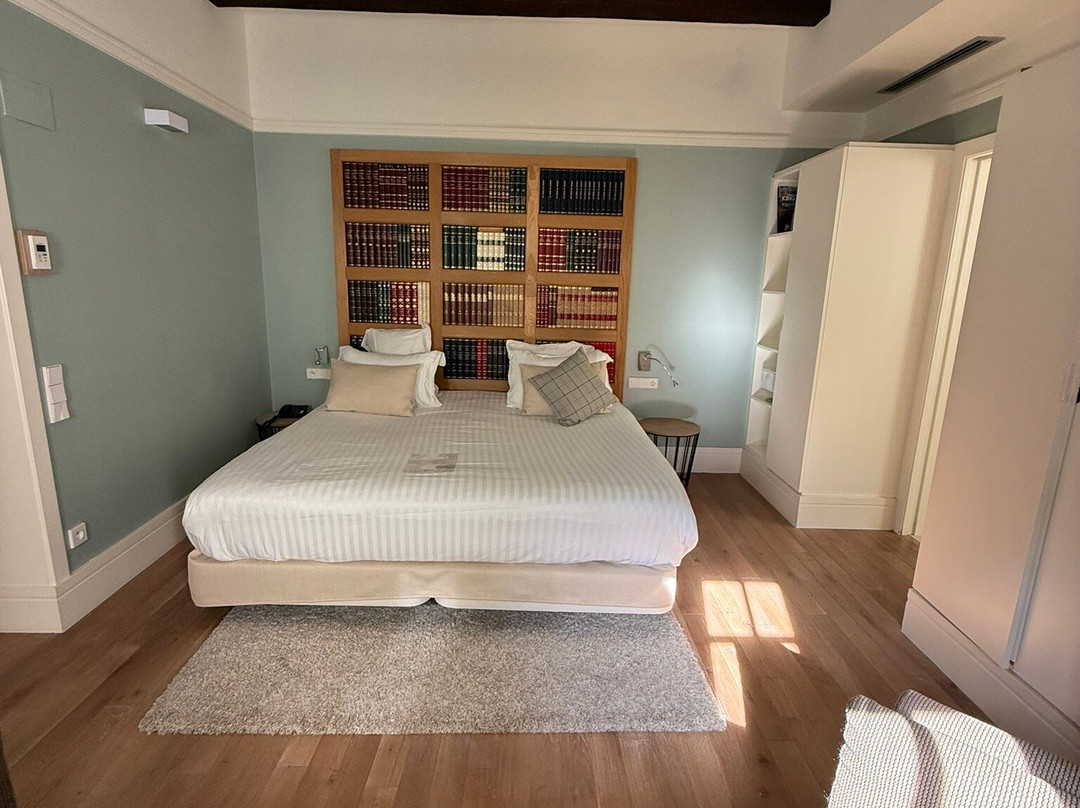 枫丹白露卡沃耶酒店主图