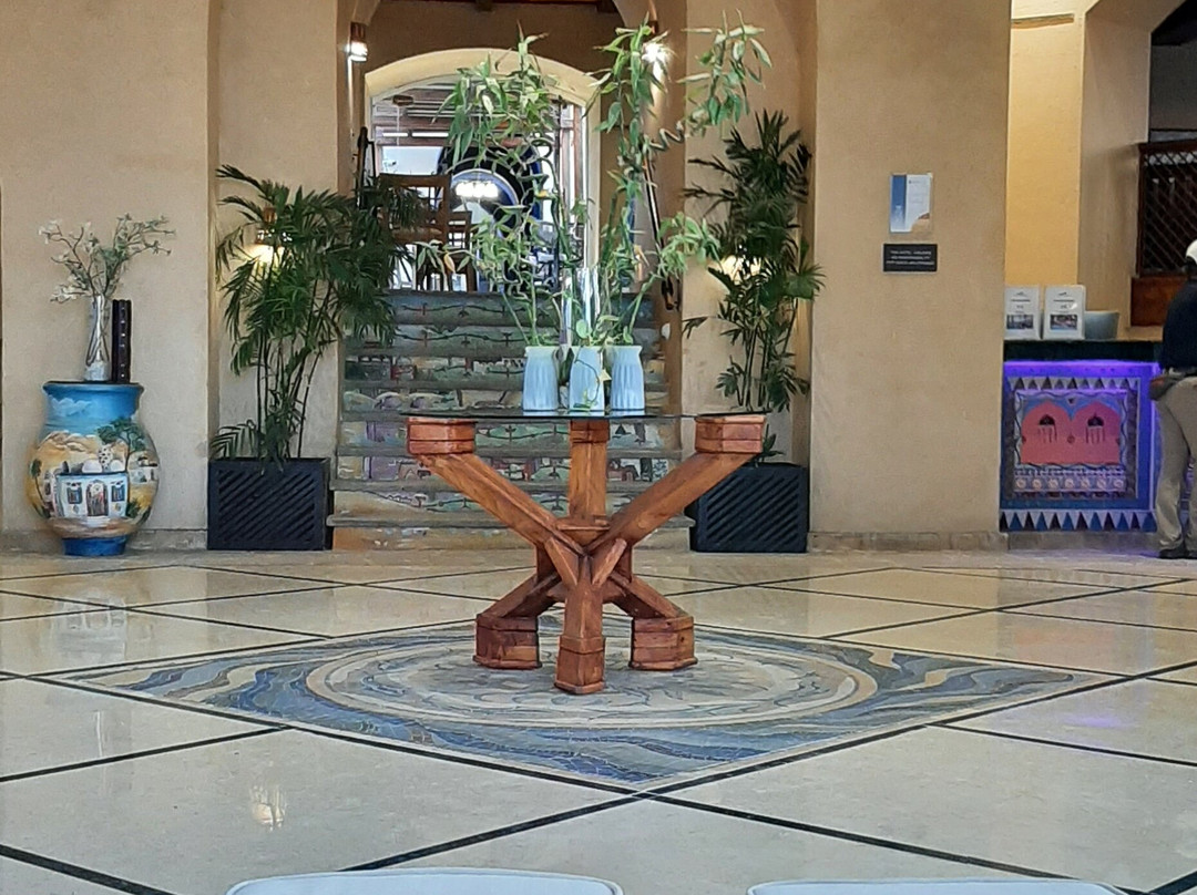 加利卜港滨海旅舍主图