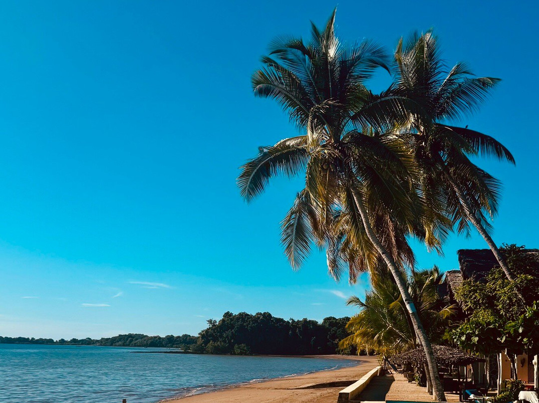 安佳马兰高海滩度假酒店主图