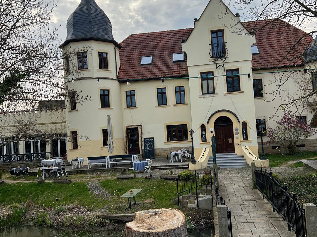 Parkschlosschen Maasdorf主图