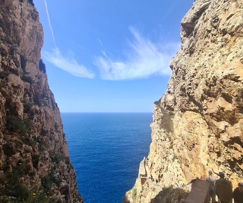 Frecce delle Grotte S.R.L-阿尔盖罗必去景点