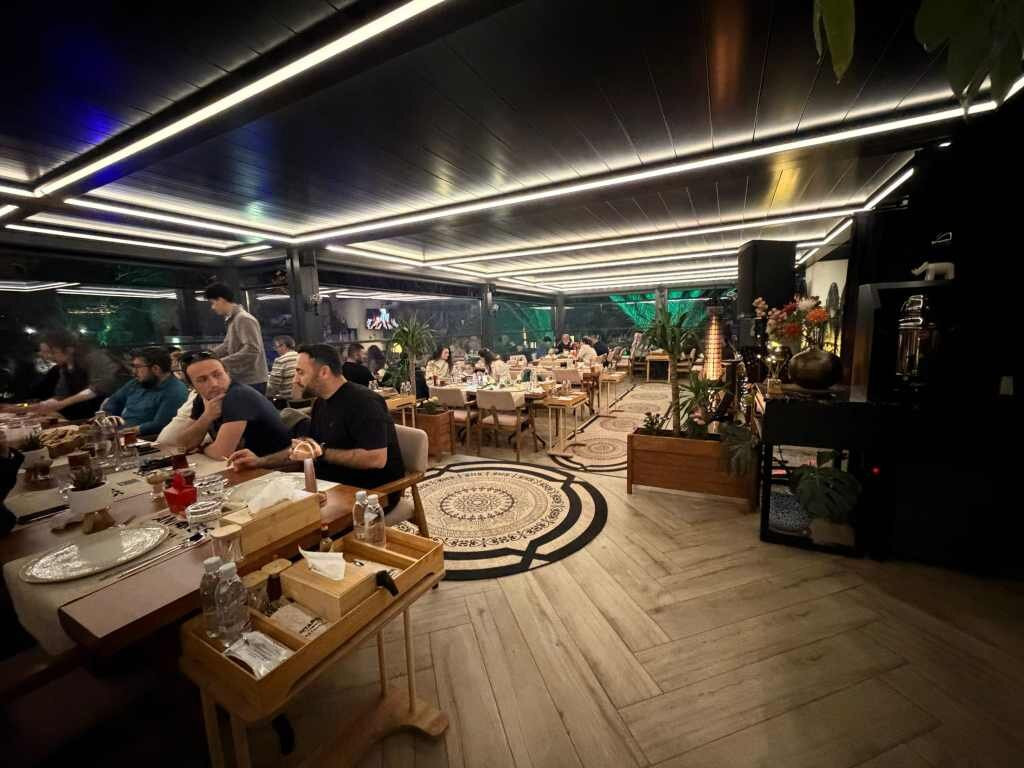 Antares Bitez Restuarant