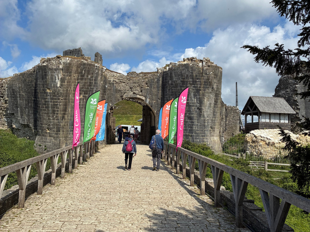 Corfe Castle-Corfe Castle必去景点