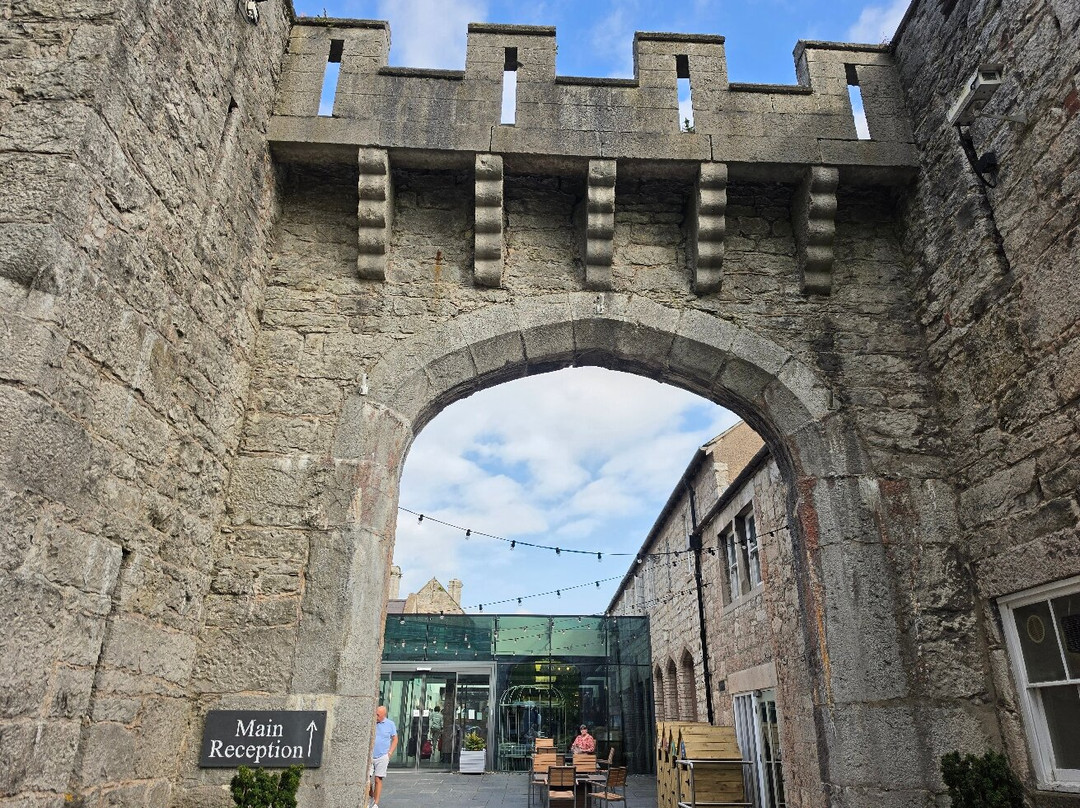 Warner Hotels - Bodelwyddan Castle主图