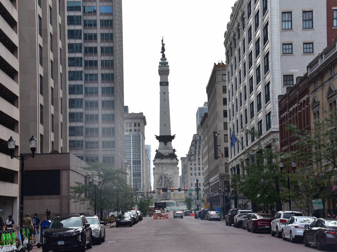 Monument Circle-印第安纳波利斯必去景点