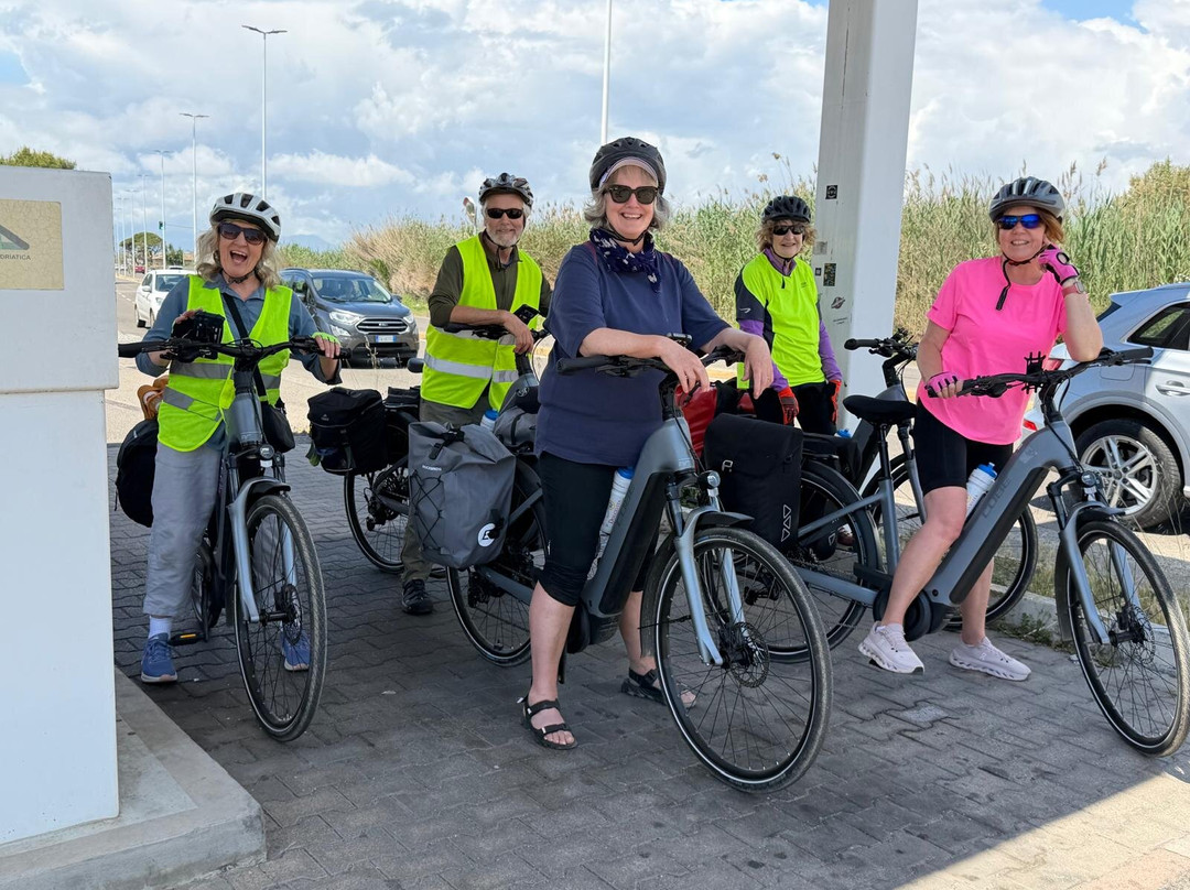 Dolcevita Bike Tours-Villa San Pietro必去景点