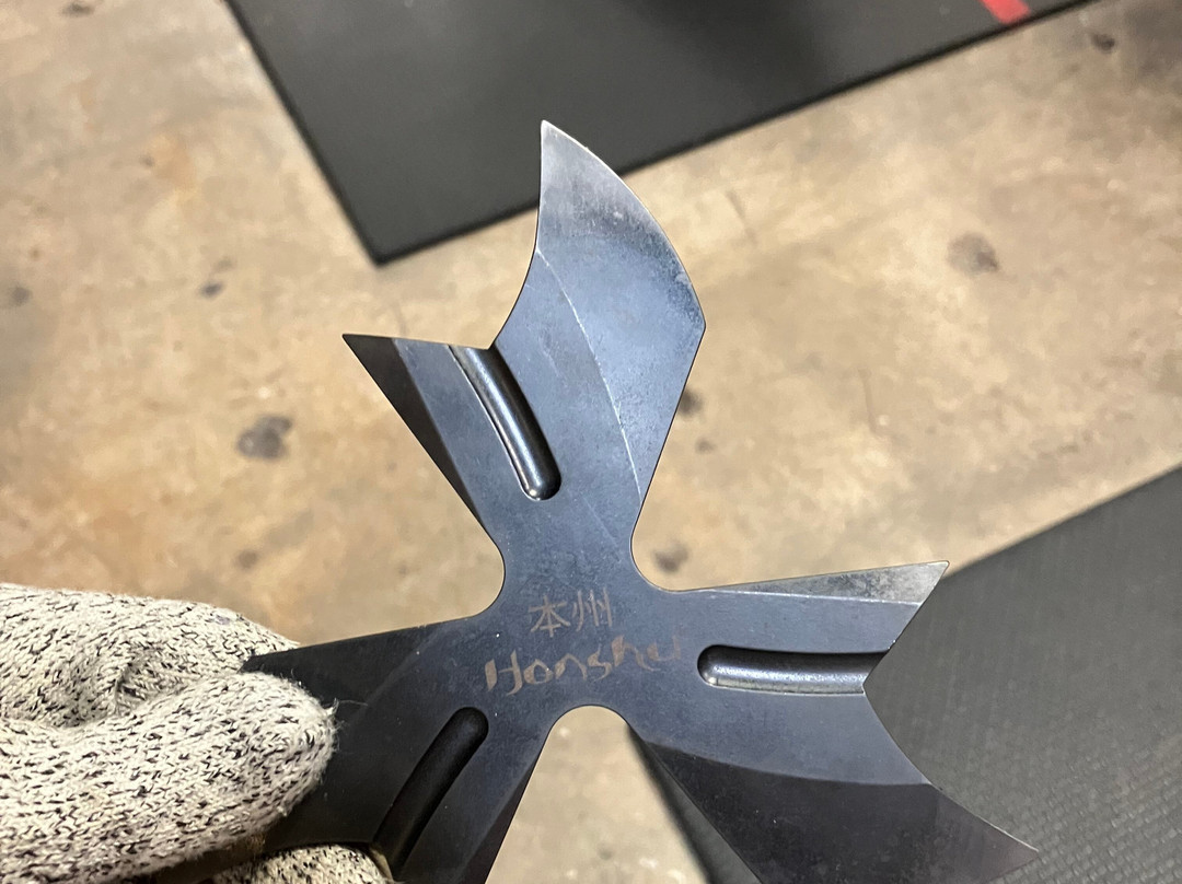 Bury The Hatchet Cherry Hill - Axe Throwing-切里希尔必去景点