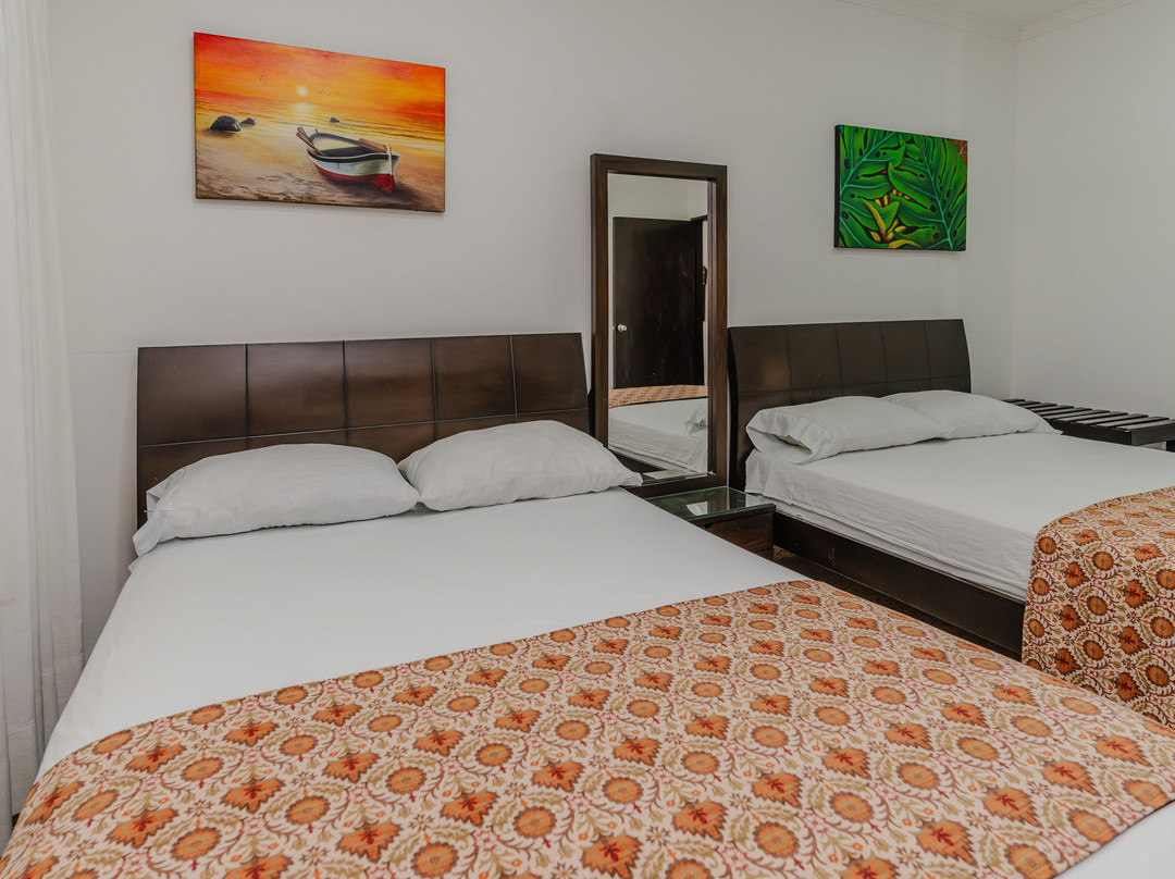 Casa Hotel Miriam主图