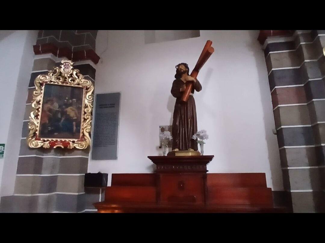 Catedral Católica de Ibarra-伊瓦拉必去景点