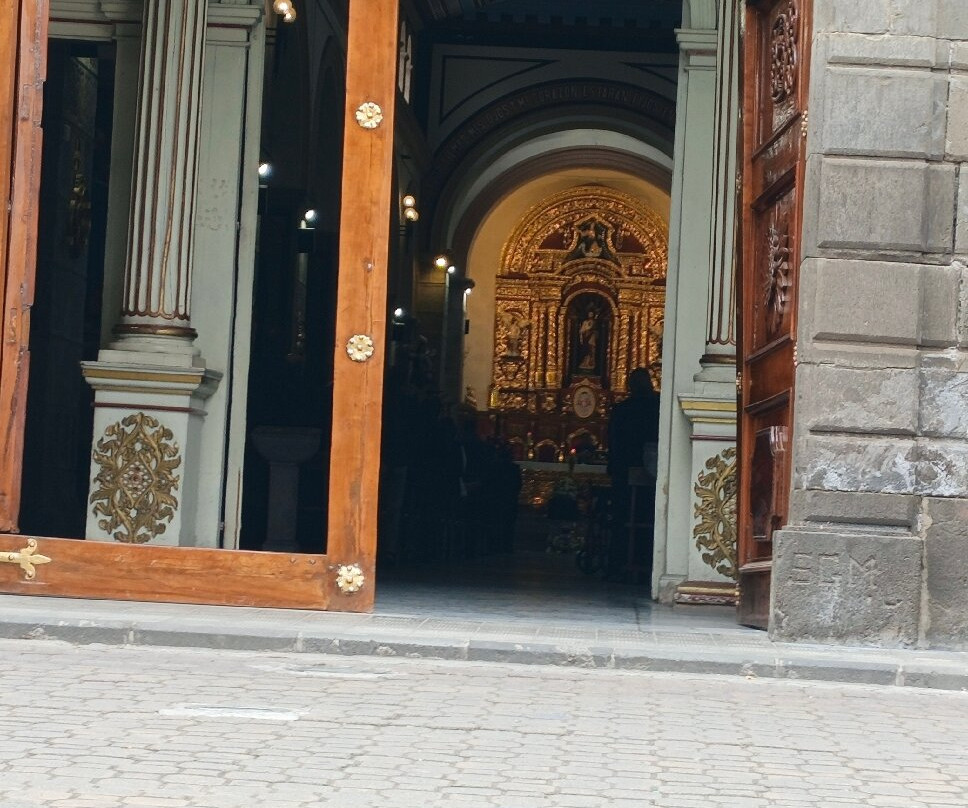 Catedral Católica de Ibarra-伊瓦拉必去景点