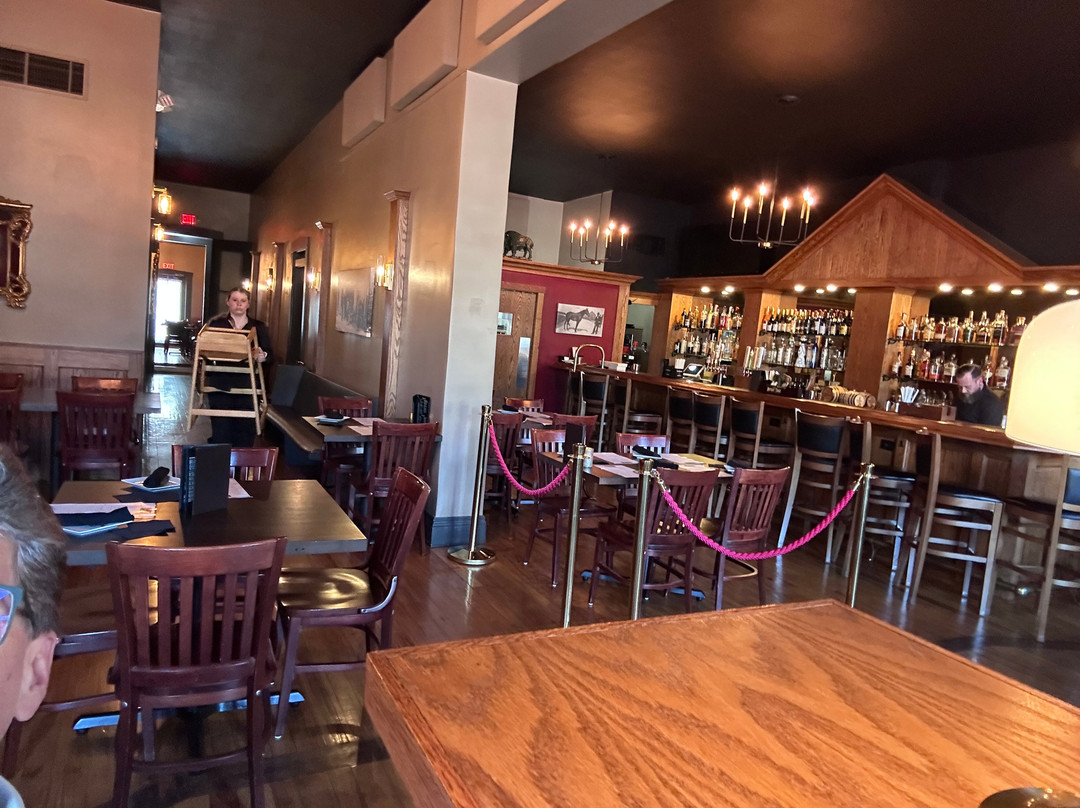 River Oak Chophouse