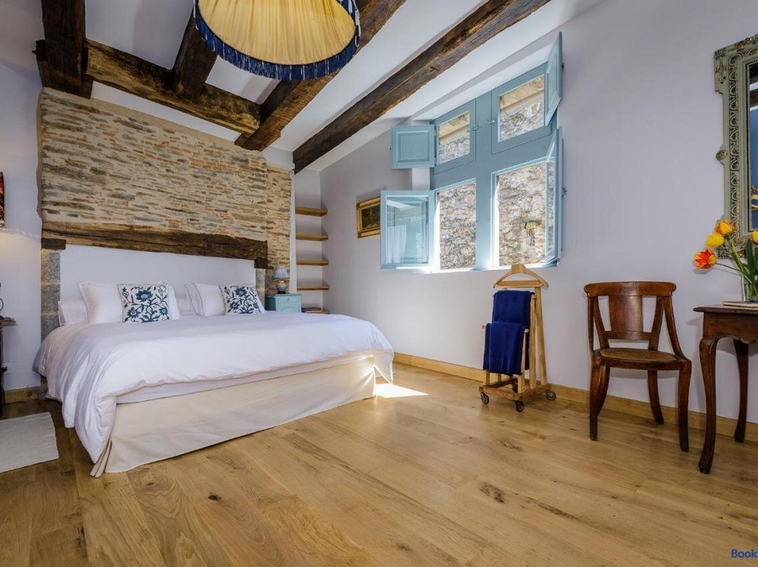 Lou Castel Chambres d'Hotes