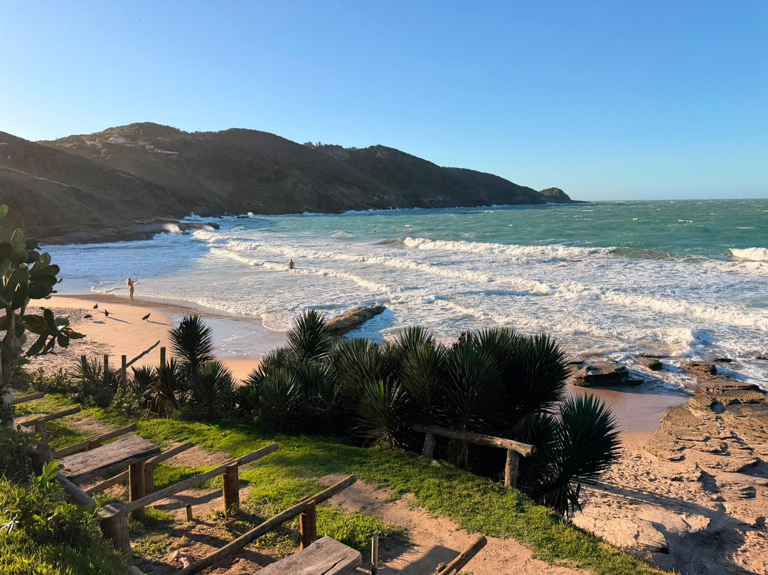 Brava Beach-安格拉杜斯雷斯必去景点