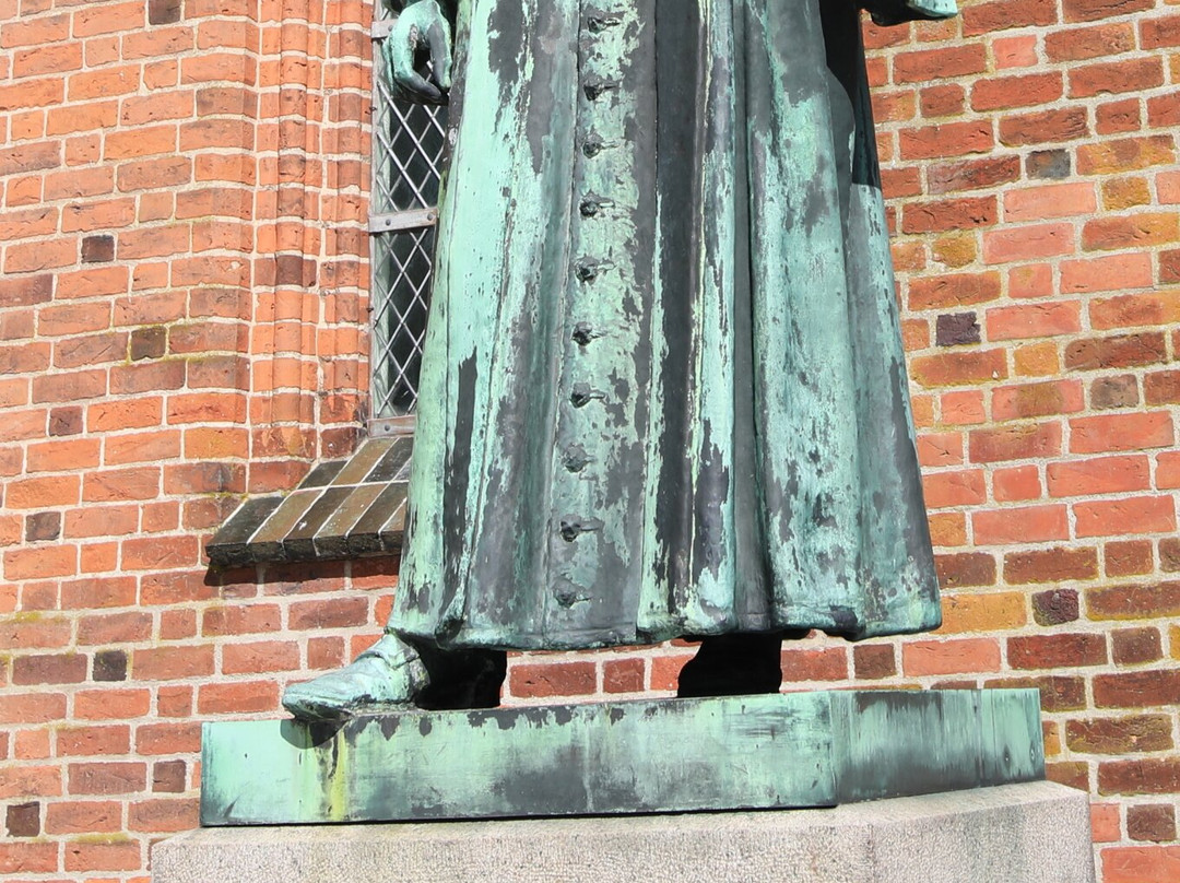 Hans Adolf Brorson Statue-里伯必去景点