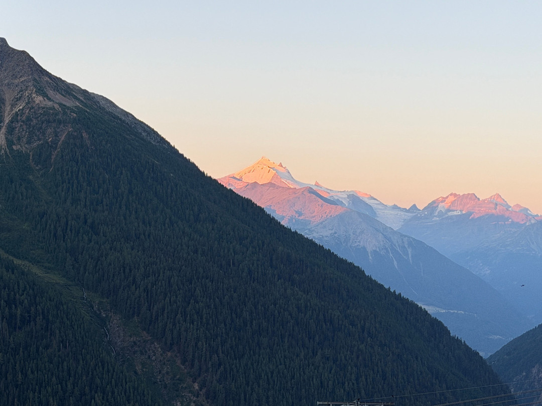 Momentum - die Lauchernalp Lodge