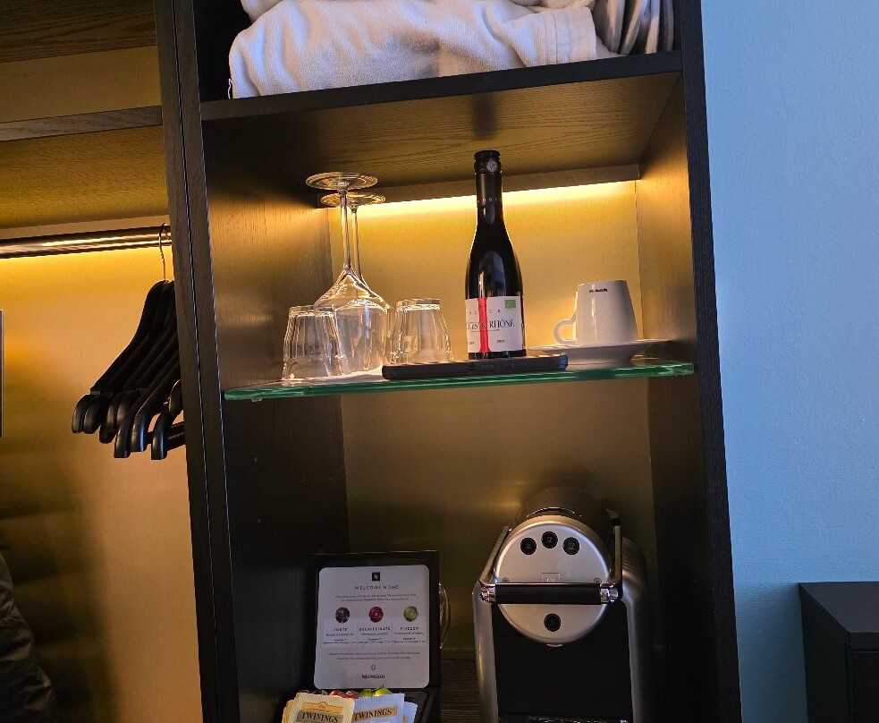 罗弗敦索恩酒店主图
